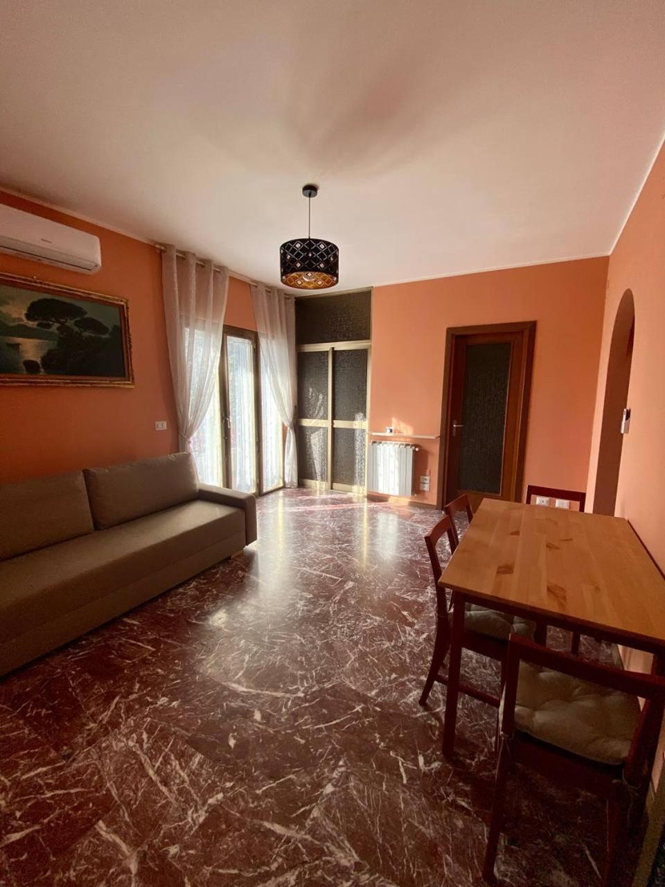 Apartvilla Triëst Buitenkant foto