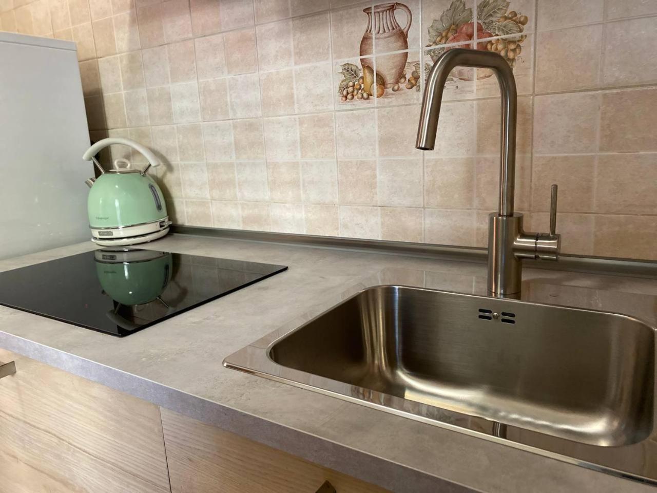 Apartvilla Triëst Buitenkant foto