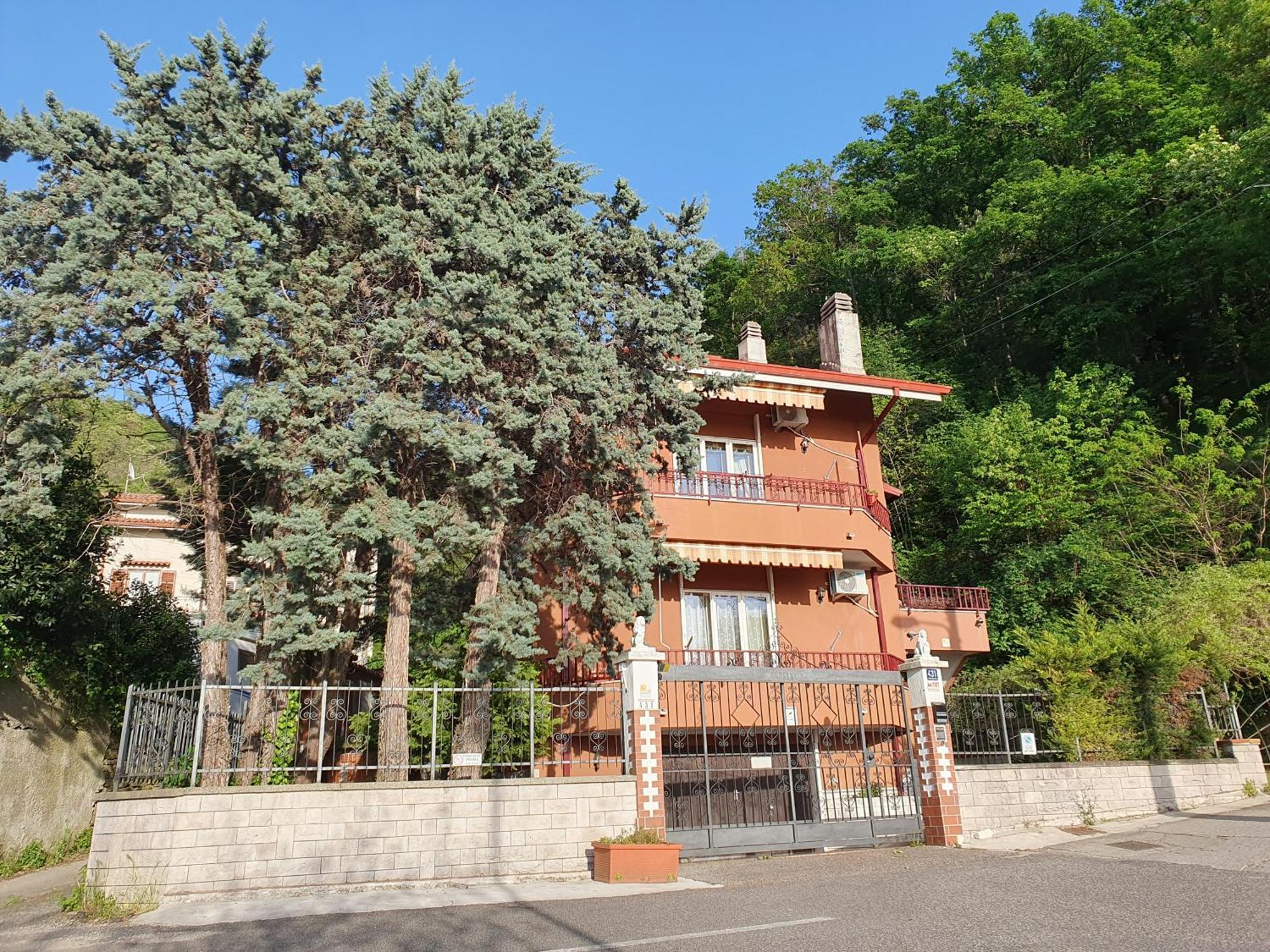 Apartvilla Triëst Buitenkant foto