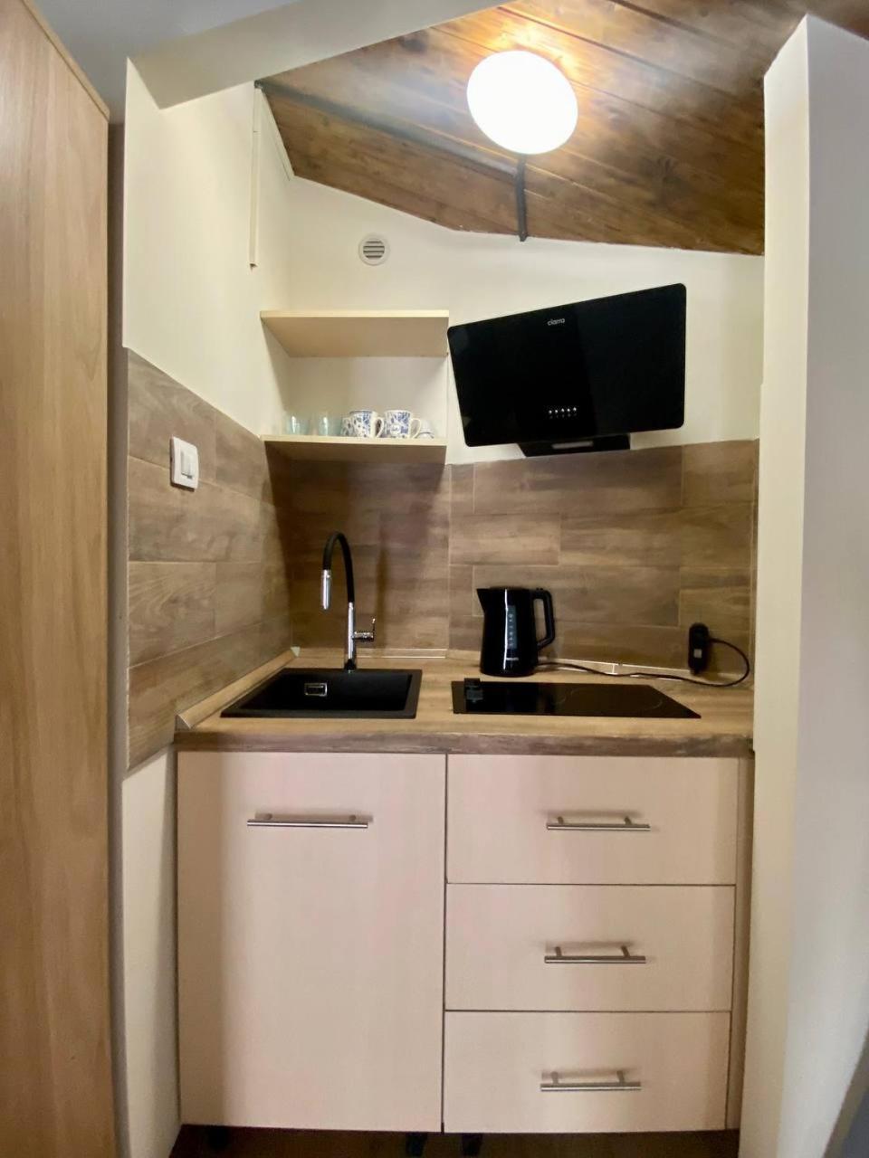 Apartvilla Triëst Buitenkant foto
