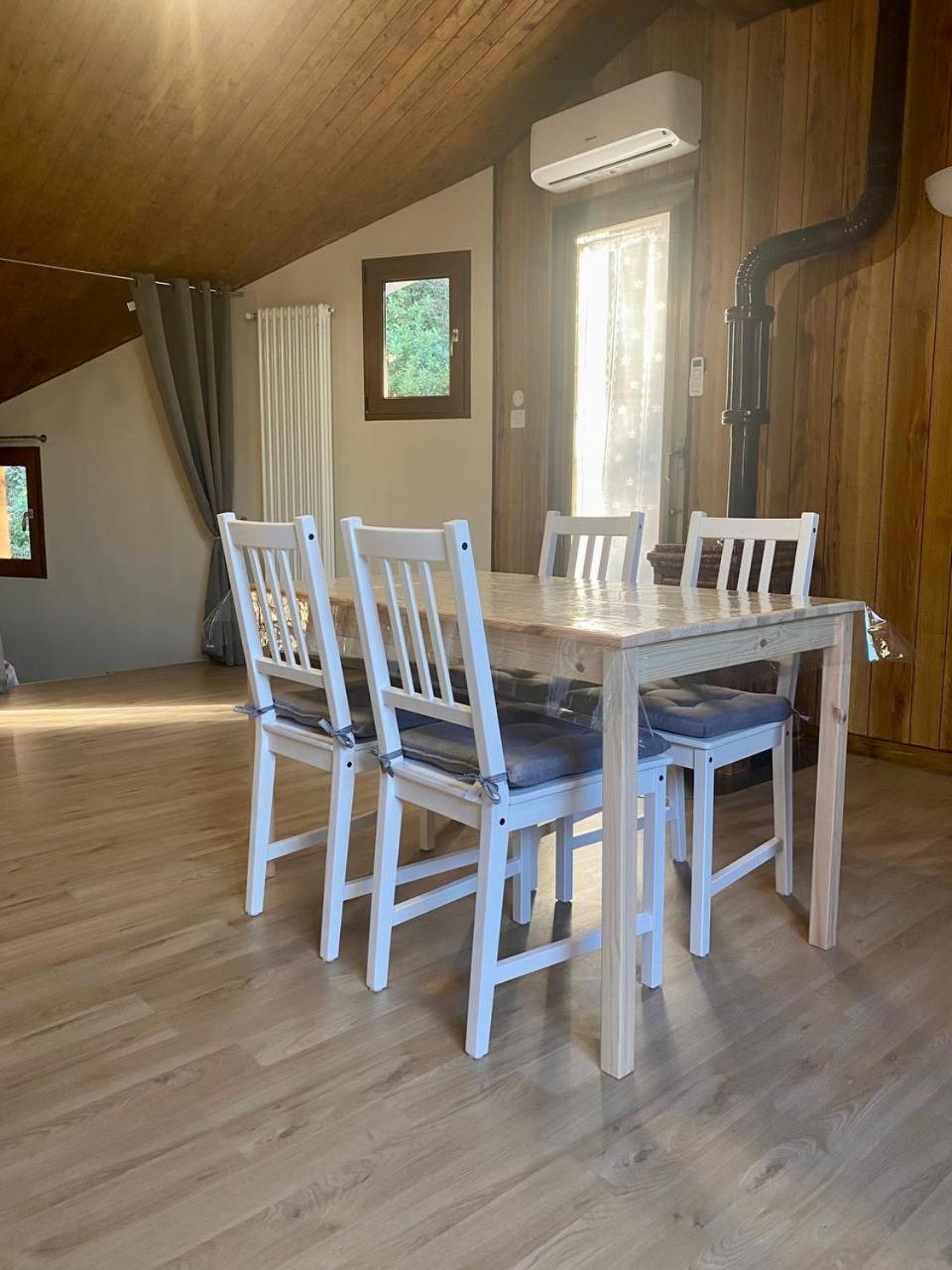 Apartvilla Triëst Buitenkant foto
